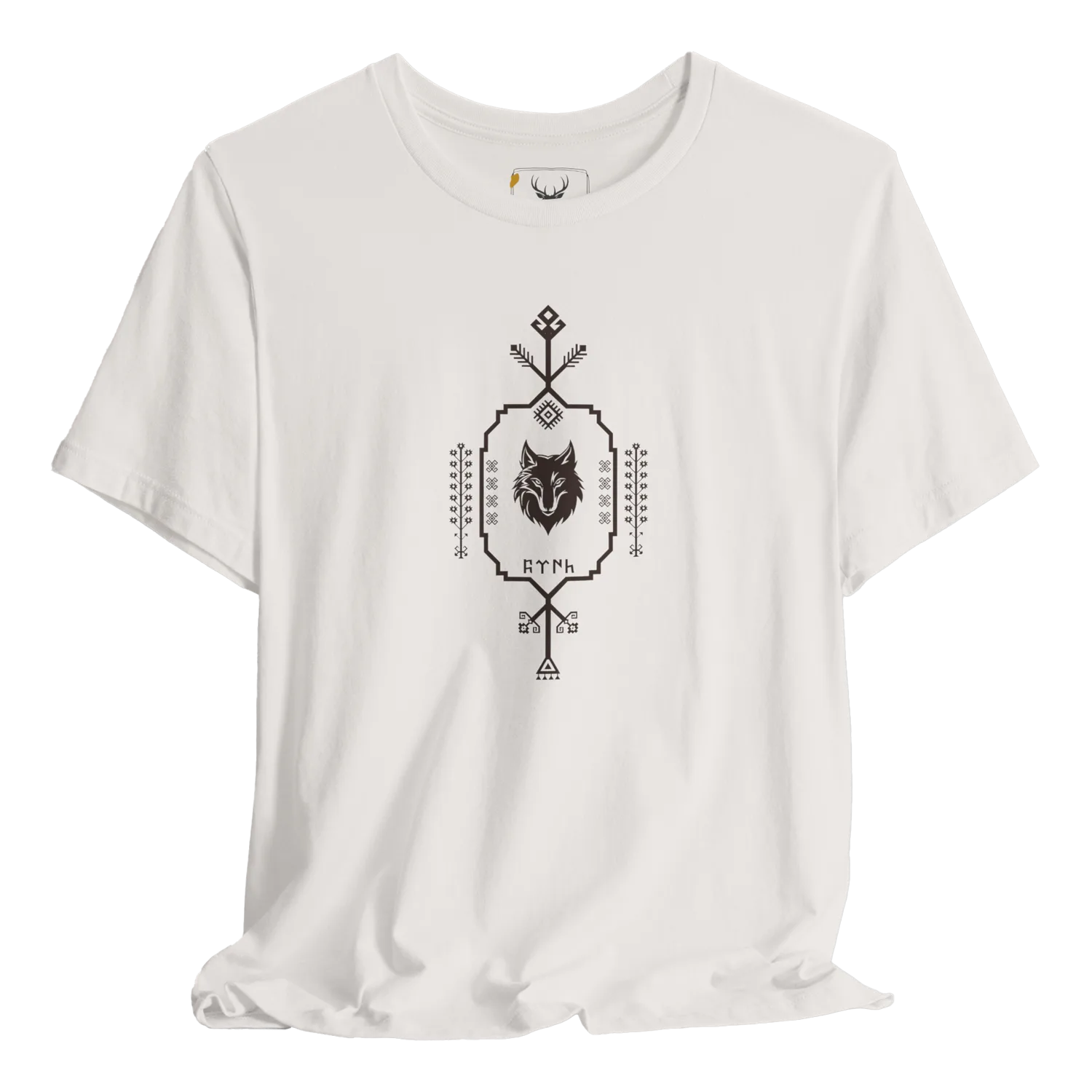 Stylish wolf graphic t-shirt designed for nature lovers, offering a unique wildlife design and comfortable fit. Ideal for adventure enthusiasts, this men's shirt combines trendy outdoor fashion with soft cotton fabric, making it perfect for casual wear.